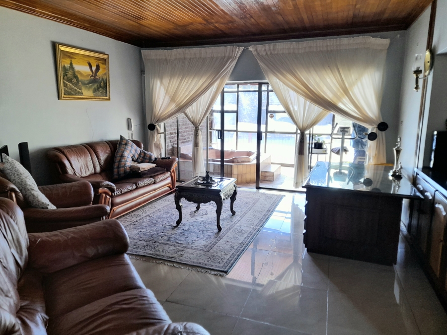 4 Bedroom Property for Sale in Riebeeckstad Free State